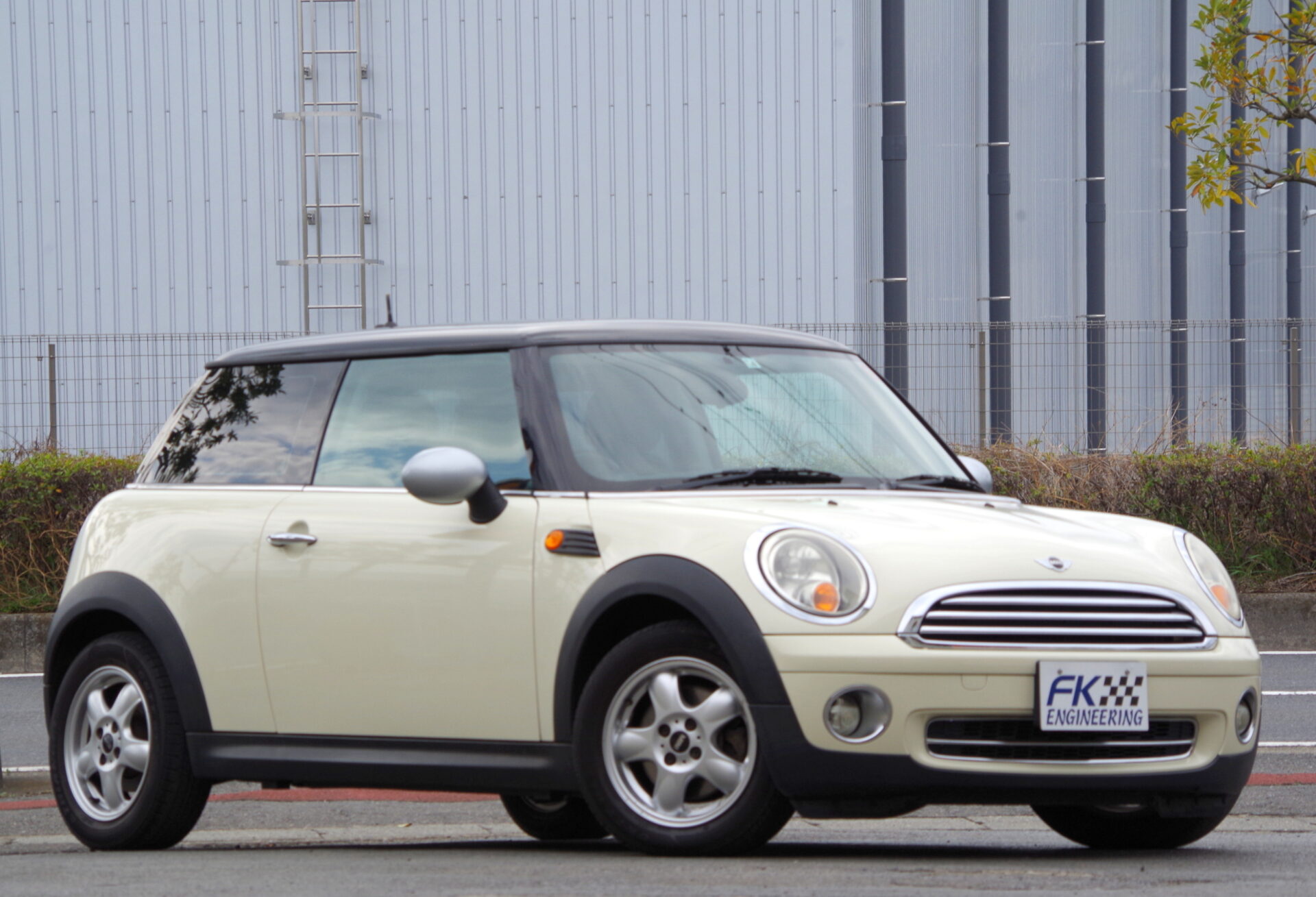 MINI ミニ クーパー R56